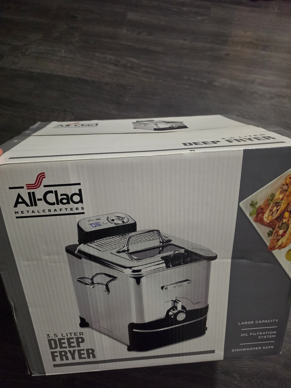 All-Clad Stainless Steel 3.5L Deep Fryer - Silver - Picture 3 of 3